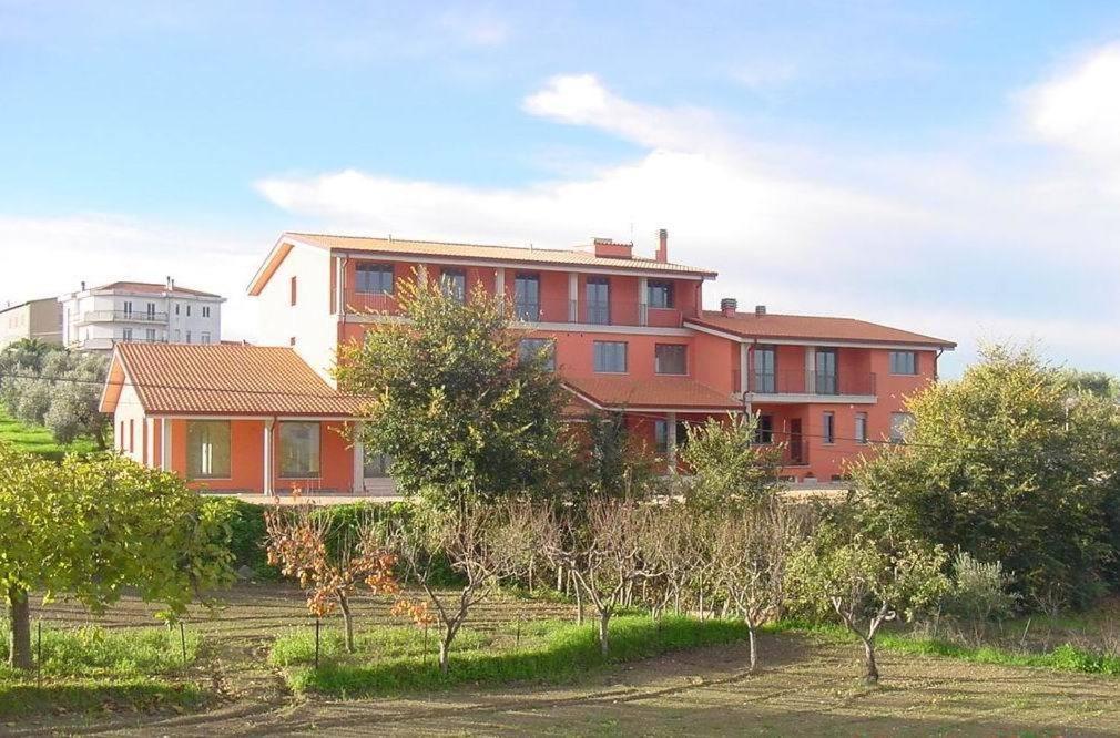 Hotel Villa Adriatica Портоканноне Экстерьер фото