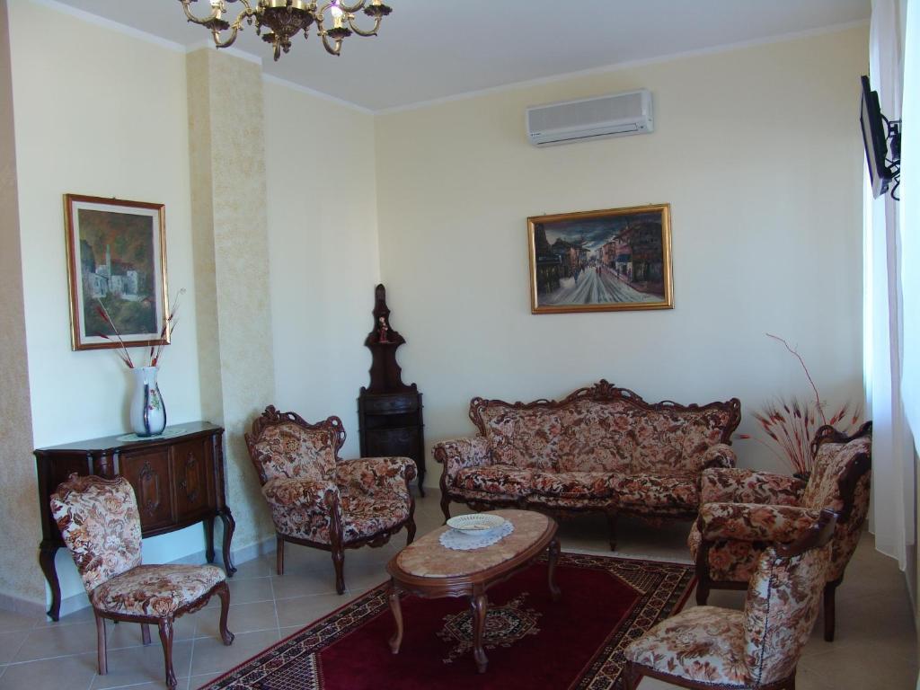Hotel Villa Adriatica Портоканноне Экстерьер фото